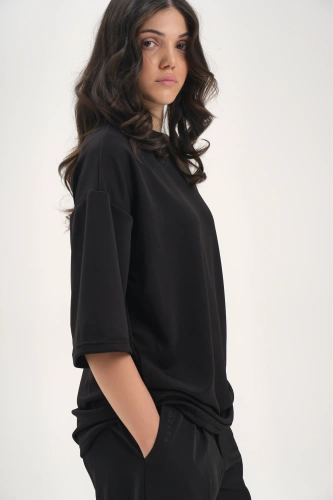 Футболка (оверсайз)