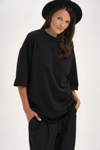 Футболка (оверсайз)